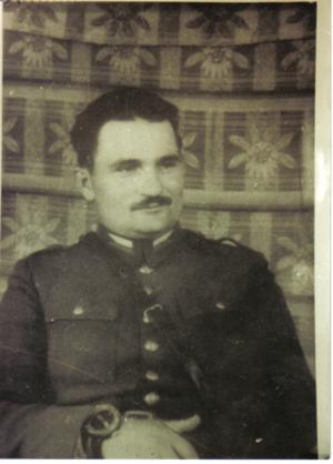 Adolf Pilch 'Góra' - bohaterski dowódca Zgrupowania Stołpecko-Nalibockiego i pułku 'Palmiry - Młociny' - zdjęcie z 1944 r.